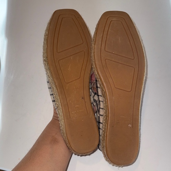 Checkered Mary Jane Espadrilles - Picture 4 of 4